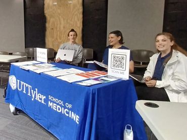 volunteers at attending Glass House events