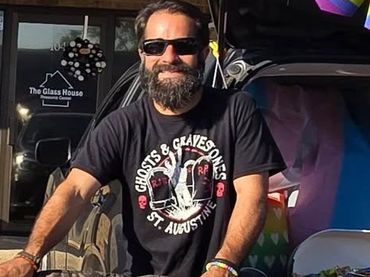 volunteers at attending Glass House events