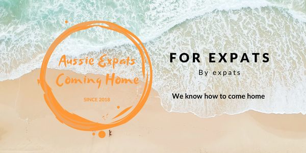 Aussie Expats Coming Home logo for expats, by expats on a beach.