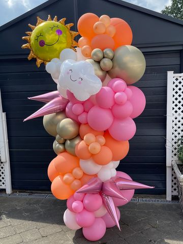 Organic balloon garland balloon decor in Long Island balloon arch babylon Long Island Barbie box