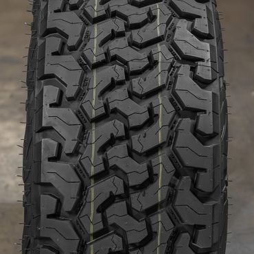 Yusta Conquerer A/T