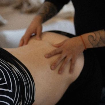 Profylaxkurs Förlossningsförberedandekurs Gravid Göteborg Doula Barnmorska Partner Massage Övningar