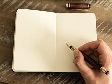 Speech writing service with Sandra Bramble Celebrant
