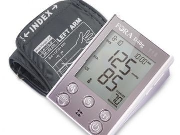 The Fora D40 Blood Pressure or Glucose 4G sim enabled monitor for Remote Patient Monitoring. 