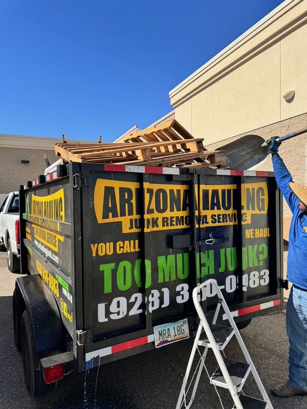 INSURED JUNK REMOVAL IN YUMA, ARIZONA
JUNK REMOVAL IN YUMA, ARIZONA
SAME DAY DUMPSTER DELIVERY
