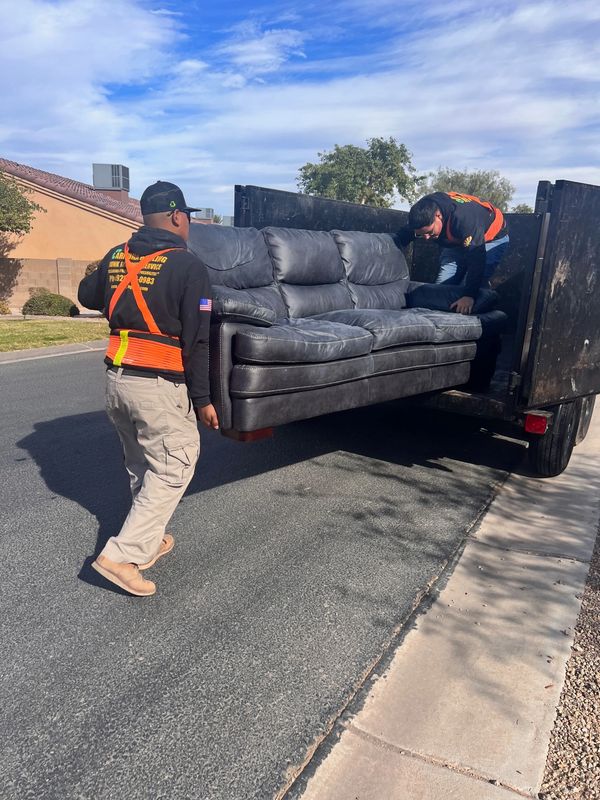 COUCH REMOVAL IN YUMA, ARIZONA
WASHER REMOVAL IN YUMA, ARIZONA
REFRIGERATOR REMOVAL IN YUMA, ARIZONA