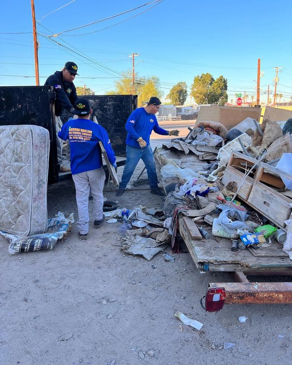 RESIDENTIAL JUNK REMOVAL IN YUMA, ARIZONA
BULK TRASH HAULING IN YUMA, ARIZONA
JUNK REMOVAL IN YUMA