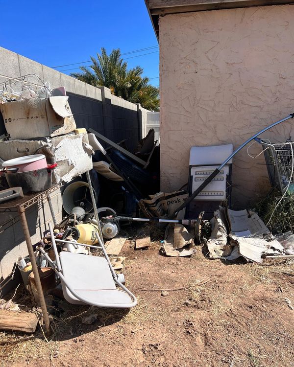 JUNK REMOVAL IN YUMA, ARIZONA 
BULK TRASH PICK UP IN YUMA, ARIZONA
DUMPSTER RENTALS IN YUMA, ARIZONA