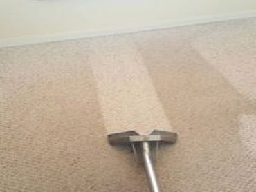 carpet cleaning with tool