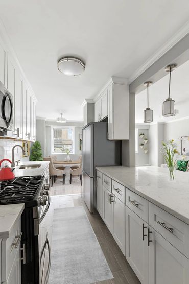 Galley kitchen of 191 apt 4L, 2bed / 2bath