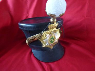 Belltop shako with white ball tuft