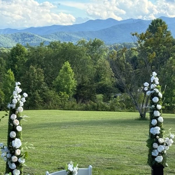 Asheville mountain views Elopement Venue