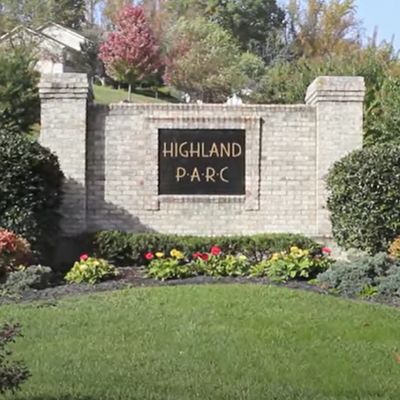Highland Parc front entrance