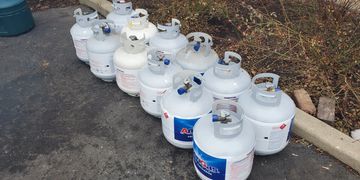 Propane Tank Rentals for Use with Patio Heaters in Chicago, IL