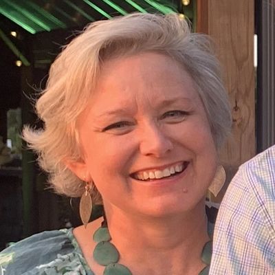 Headshot of Heather Williams