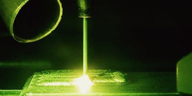 laser cladding con hilo metalico