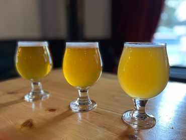 10 craft beers on draft