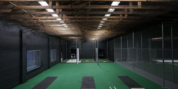 Baseball / Softball  Authentic BullPen