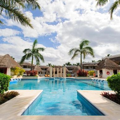 Gran Riviera Princess, Mexico