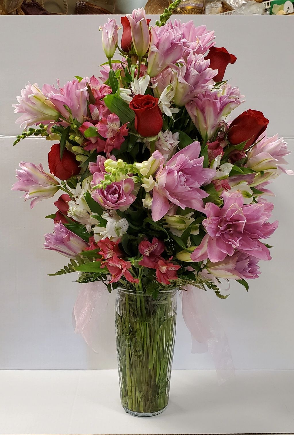 Rose lily vase