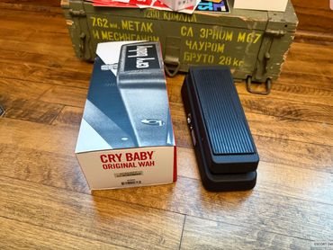 Original Dulop GCB-95 Cry Baby