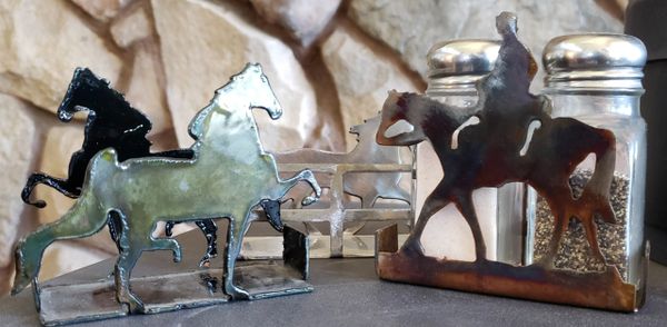 Salt and Pepper holder Metal Art
