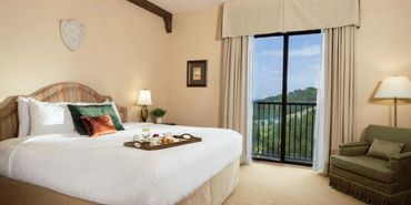 Inviting bedroom at the Hotel Viata in Austin, Texas