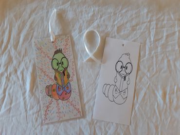 bevscraft.com.au Book worm Colour in sheet bookmarks for all ages