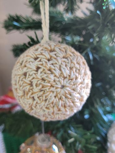 bevscraft.com.au  Crochet Christmas Bauble for the Christmas Tree assortment of colours