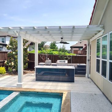 Pools builder offering pergolas kitchens outdoor living and more, Park Avenue Pools and Patios.