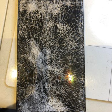 smashed front screen