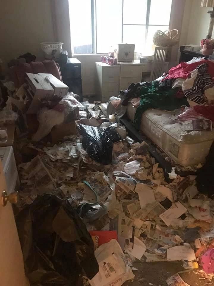 hauling furniture
home cleanout services
yelp junk removal