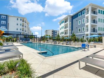 Southeast Austin Apartments, Austin Apartments, Apartments on UT Shuttle, UT Shuttle Apartments