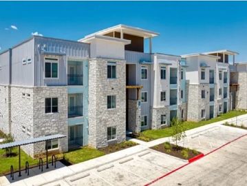 Southeast Austin Apartments, Austin Apartments, Apartments on UT Shuttle, UT Shuttle Apartments