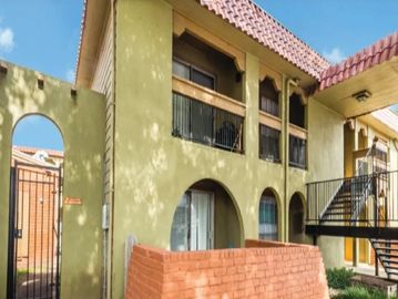 Southeast Austin Apartments, Austin Apartments, Apartments on UT Shuttle, UT Shuttle Apartments