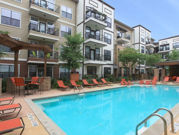 South Central Austin Apartments, Apartments in South Central Austin, Austin Apartments, 78704, ATX