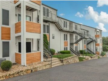 South Central Austin Apartments, Apartments in South Central Austin, Austin Apartments, 78704, ATX