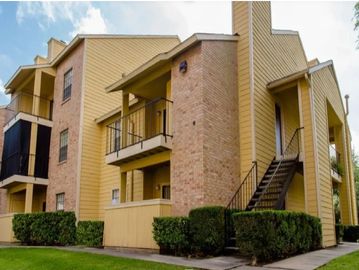 Southeast Austin Apartments, Austin Apartments, Apartments on UT Shuttle, UT Shuttle Apartments