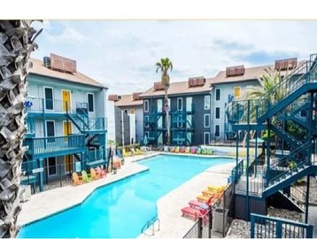 Southeast Austin Apartments, Austin Apartments, Apartments on UT Shuttle, UT Shuttle Apartments