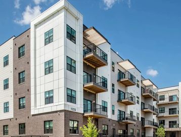 Southeast Austin Apartments, Austin Apartments, Apartments on UT Shuttle, UT Shuttle Apartments