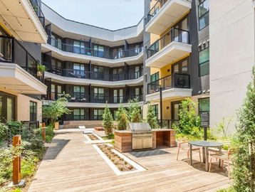 South Central Austin Apartments, Apartments in South Central Austin, Austin Apartments, 78704, ATX