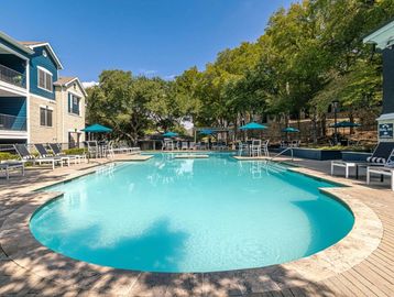 Southeast Austin Apartments, Austin Apartments, Apartments on UT Shuttle, South Austin Apartments