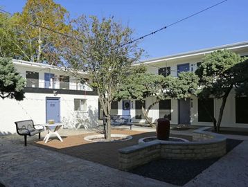 South Central Austin Apartments, Apartments in South Central Austin, Austin Apartments, 78704, ATX
