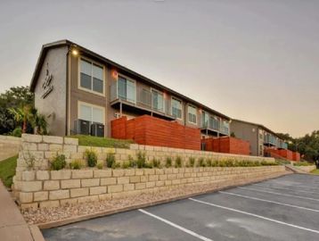 South Central Austin Apartments, Apartments in South Central Austin, Austin Apartments, 78704, ATX