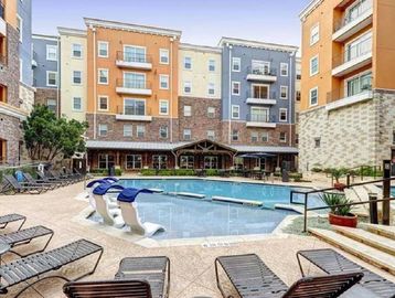 Austin Apartments, Apartments near UT campus, Student Apartments in Austin, UT shuttle Apartments