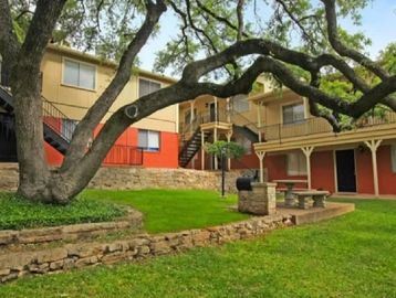 Farwest Austin Apartments, UT shuttle Apartments, Austin Apartments, Austin Texas Apartments