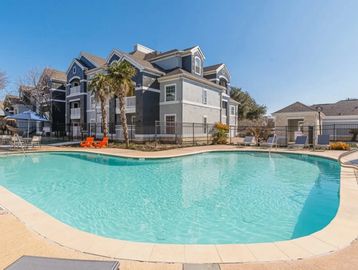 Southeast Austin Apartments, Austin Apartments, Apartments on UT Shuttle, South Austin Apartments