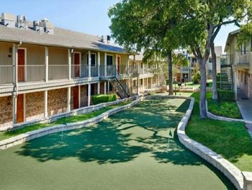 Farwest Austin Apartments, UT shuttle Apartments, Austin Apartments, Austin Texas Apartments