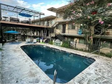 South Central Austin Apartments, Apartments in South Central Austin, Austin Apartments, 78704, ATX