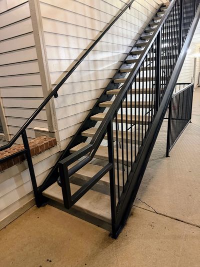apartment stair repair